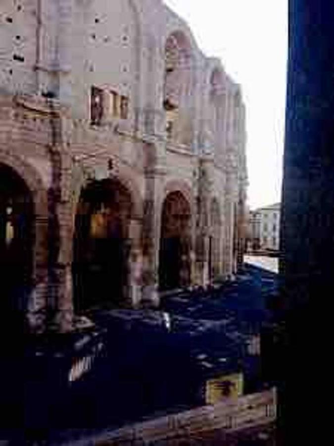 Reveil Vue Sur Les Arenes Apartment Arles Ngoại thất bức ảnh